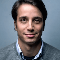 پوریا سبحانلو